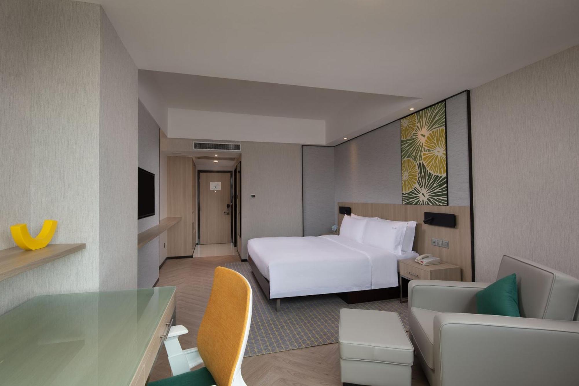 Holiday Inn Shanghai Vista By Ihg Exterior photo
