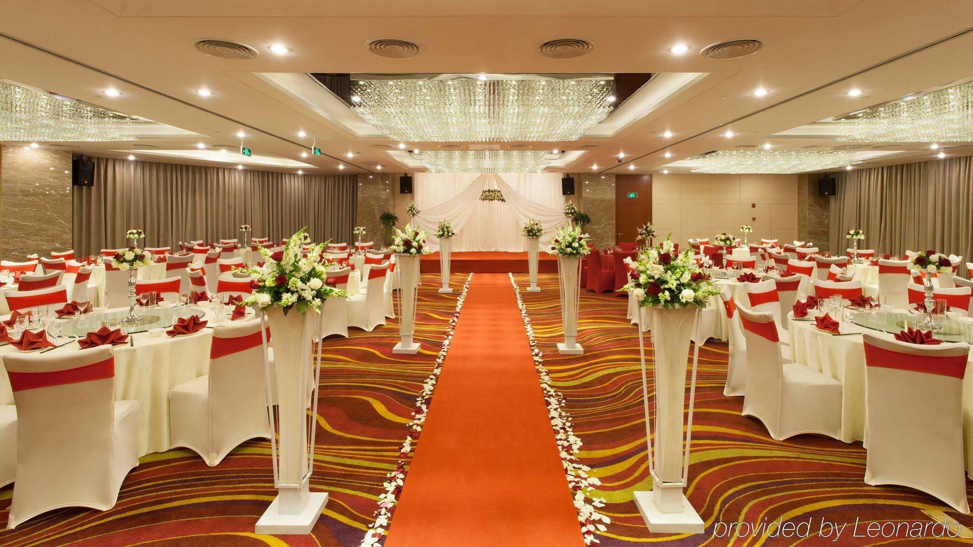 Holiday Inn Shanghai Vista By Ihg Exterior photo